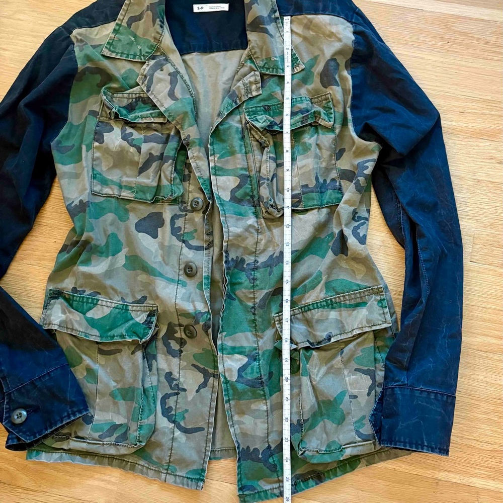 BDG Women’s Camo Field Jacket - Picture 2 of 6